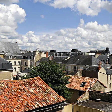 ホテル Citotel Le Plat D'etain ポアティエ