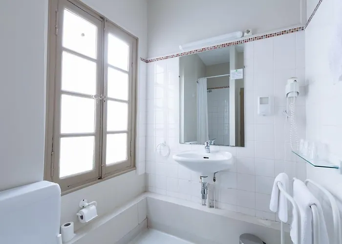 Citotel Le Plat D'etain 2*